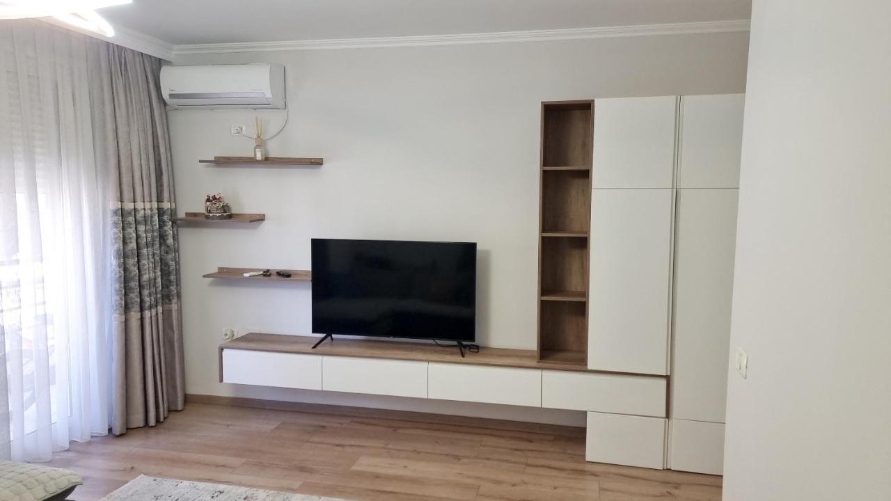 Hera'S Home Тирана Екстер'єр фото