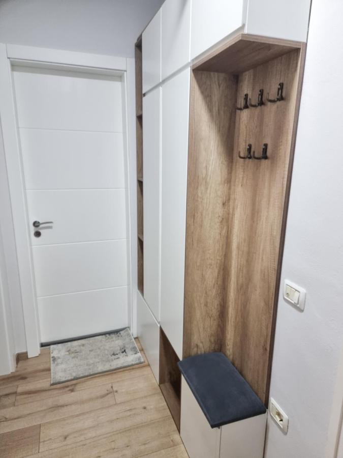 Hera'S Home Тирана Екстер'єр фото